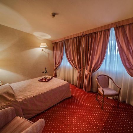 Hotel Valdarno Montevarchi Eksteriør bilde
