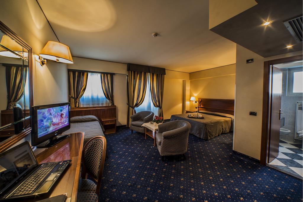 Hotel Valdarno Montevarchi Eksteriør bilde